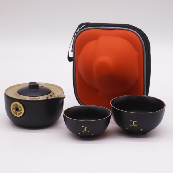Set de Tetera Gato del Dinero con Dos Tazas – Estuche Rojo - Imagen 3